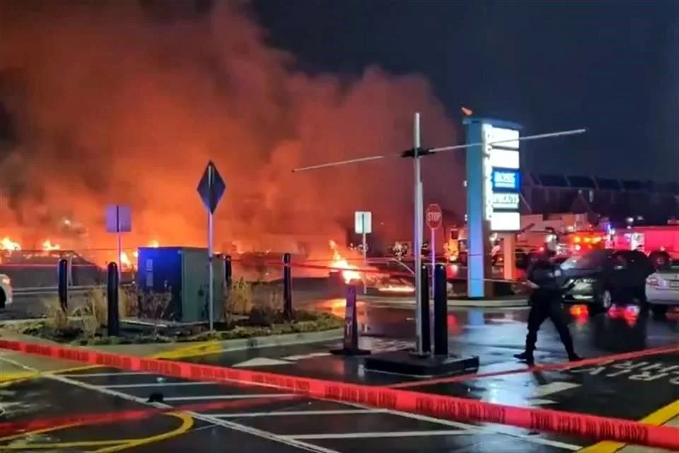 Se estrella otra aeronave, ahora en zona urbana de Filadelfia