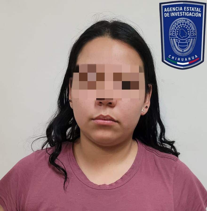 Detenida en flagrancia por robo a establecimiento comercial en Parral