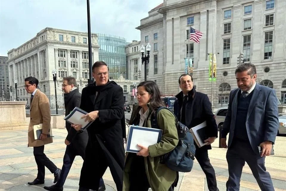 Ebrard y autoridades de EE.UU. inician diálogo sobre comercio bilateral