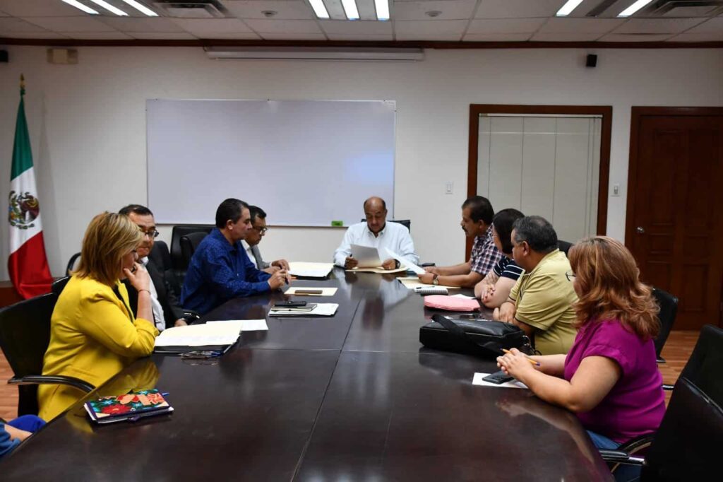 Beneficia a más de 3 mil figuras educativas convocatoria de regulación de permutas de adscripción