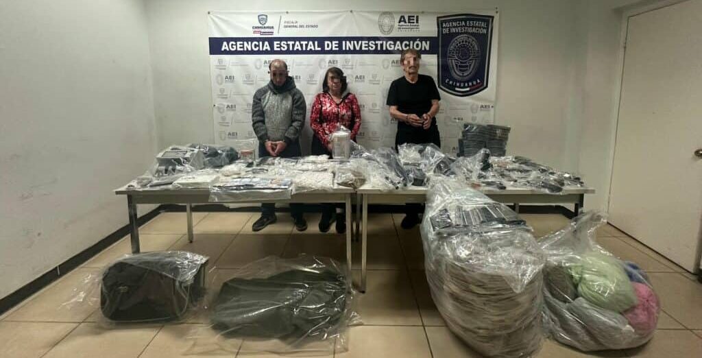 Capturan en Operativo Conjunto a pareja de adultos mayores y otro sujeto con gran cantidad de droga y arsenal en Juárez