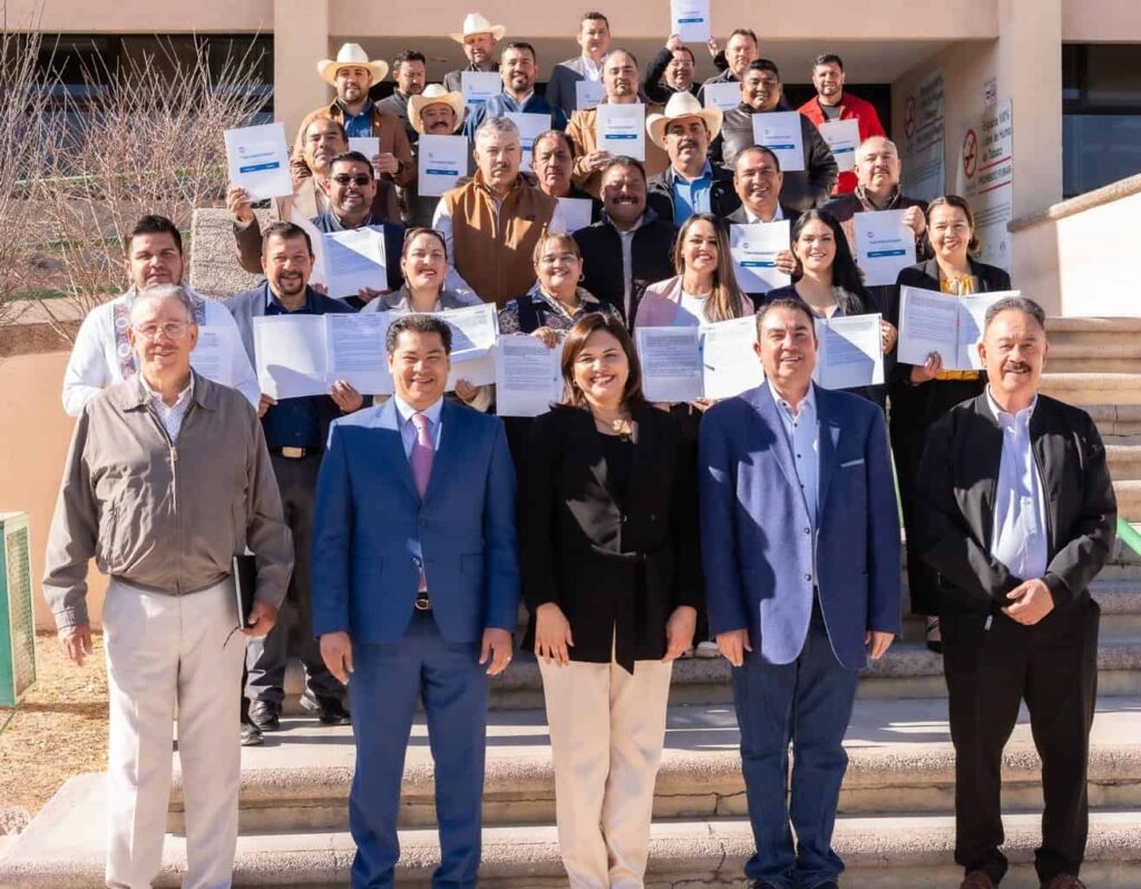 SEECH y 36 ayuntamientos firman convenios para fortalecer la educación en comunidades rurales