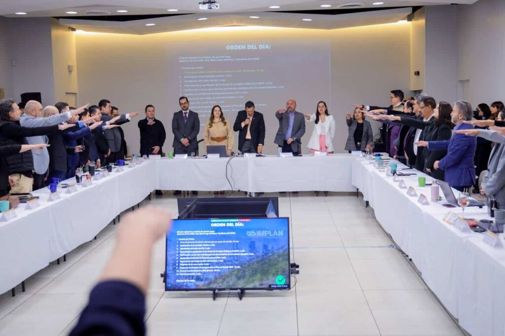 Toma alcalde Bonilla protesta a integrantes del Consejo de Ordenamiento Territorial y Desarrollo Urbano