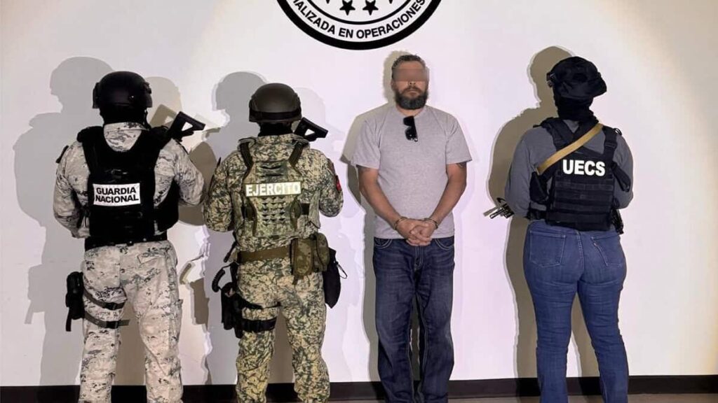 Entregan a EE.UU. a Roland Muñoz, ligado al ataque a Harfuch