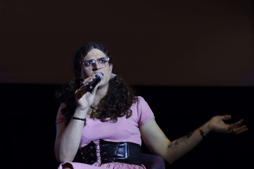 Más allá de ‘Emilia Pérez’, medios banalizan la identidad trans, critica directora