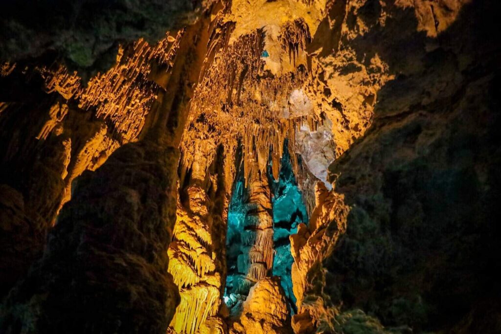 Invita DIF Municipal a disfrutar del último domingo gratis en las Grutas Nombre de Dios