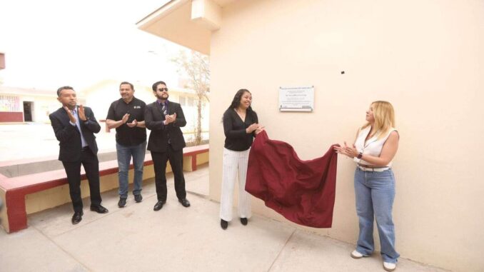 Entregan obras de rehabilitación a primaria Escritores de Chihuahua