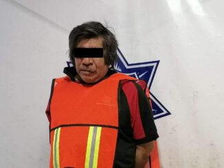 Lo detienen por lesionar a su esposa con un cuchillo