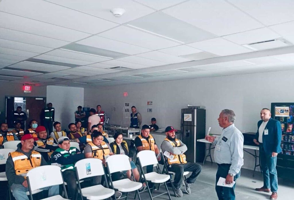 Ofrecen talleres de prevención contra violencia en maquiladoras
