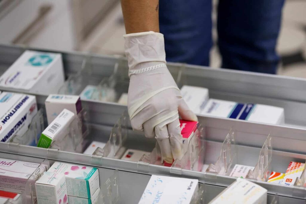 Gobierno federal anula licitación de medicamentos; detectó sobreprecio y corrupción