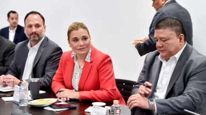 Refuerza Maru estrategia contra delitos y adicciones en Ciudad Juárez