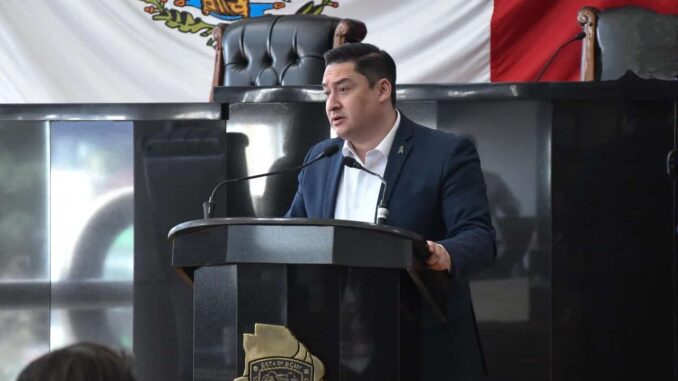 Impulsa Alfredo Chávez promoción de la lectura en escuelas primarias