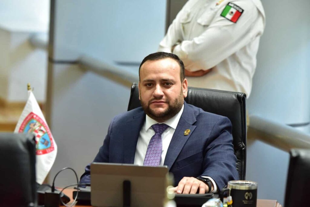 Diputados locales del PRI piden eliminar cobro de casetas en periodos vacacionales