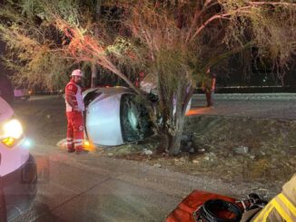 Muere hombre tras volcadura en el Periférico Lombardo Toledano, había quedado atrapado