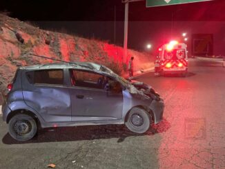 Conductor pierde el control y vuelca en el periférico R. Almada