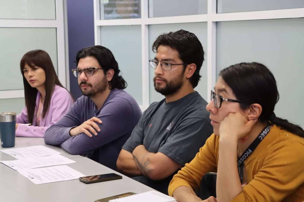 Crearán directorio de instituciones de apoyo para las y los adolescentes