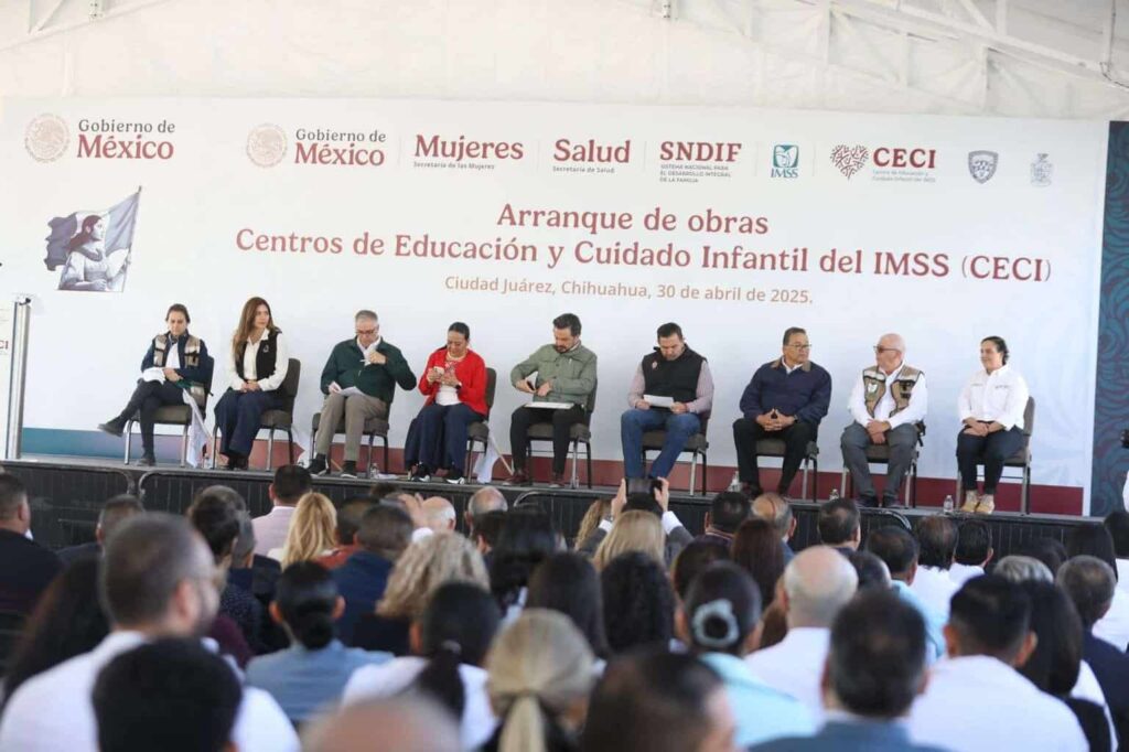 Colocan primera piedra del Centro de Cuidado Infantil en Juárez