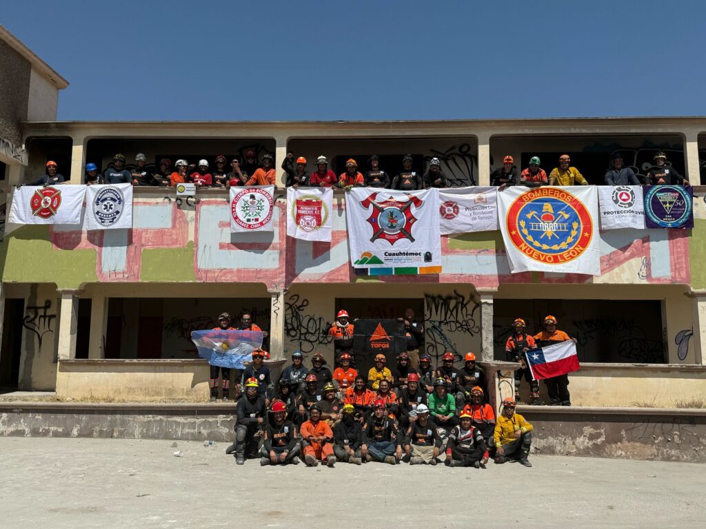 Acuden Bomberos de Cuauhtémoc a curso de intervención en situaciones de desastre nivel dos