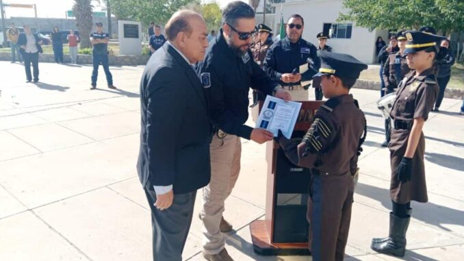 Realiza Fiscalía Norte ceremonia mensual de honores a la Bandera en Ciudad Juárez