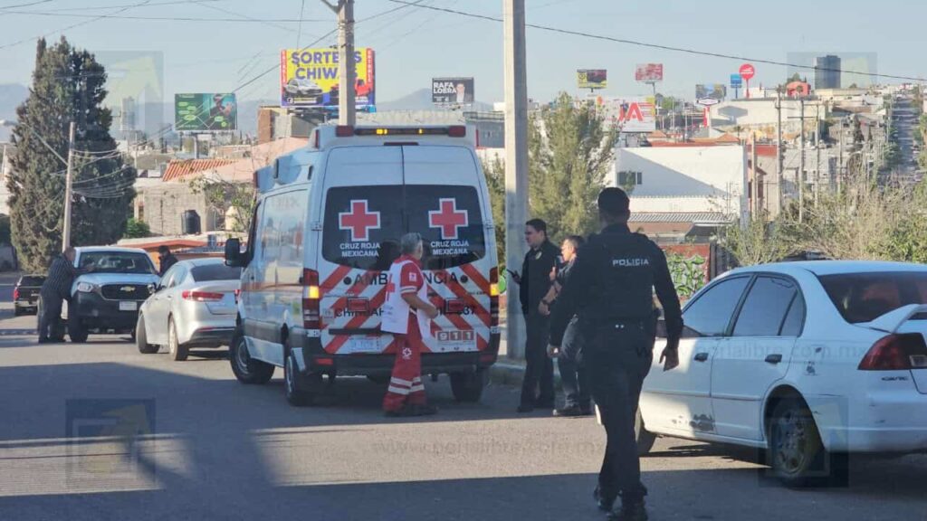Reportan a joven alcoholizado y golpeado en la colonia Jardines Universidad