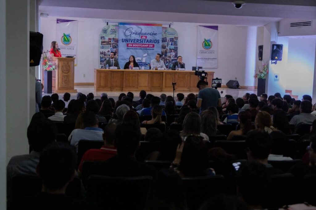 Alcalde Bonilla gradúa a jóvenes que participaron en el “Bootcamp de Participación Ciudadana: Generación Sí”