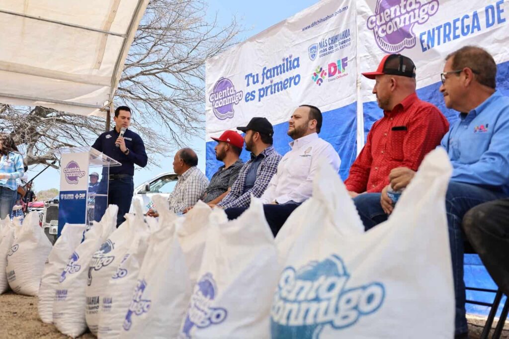 Entregan 10 toneladas de apoyos alimenticios a comunidades indígenas de Nonoava