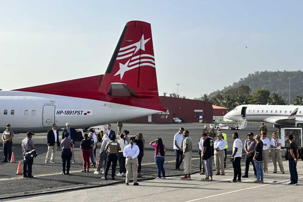 Un juez acusa al Gobierno de Trump de «crear caos» con expulsiones de migrantes