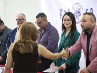 Gradúan a jóvenes tras concluir programa Valórate en CBTIS 128