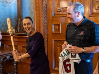 Sheinbaum se reúne con directivos y jugadores de Grandes Ligas, San Diego Padres y Arizona Diamondbacks