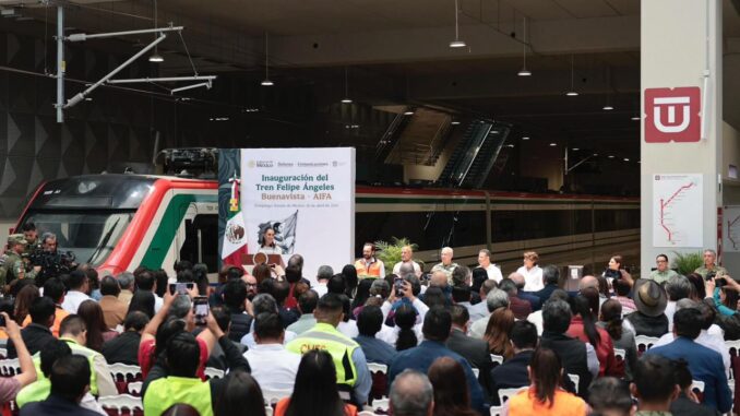 Inauguran tren que conectará Buenavista con el AIFA