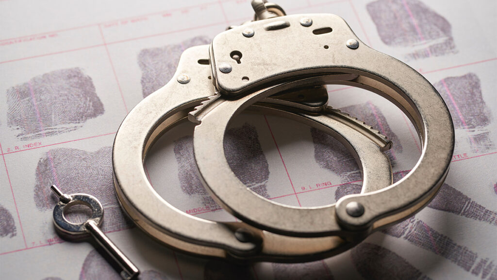 Vinculan a proceso a sujeto extraditado desde México por trata y explotación sexual