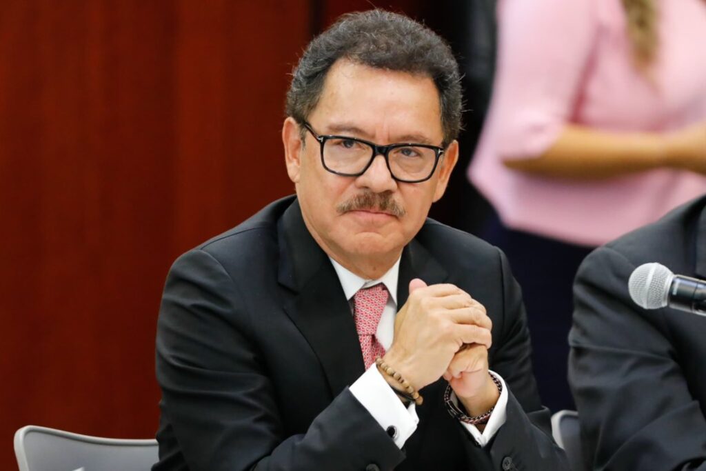 Ignacio Mier: Maru Campos incurrió en «desacato político» por no acudir a invitación del Senado