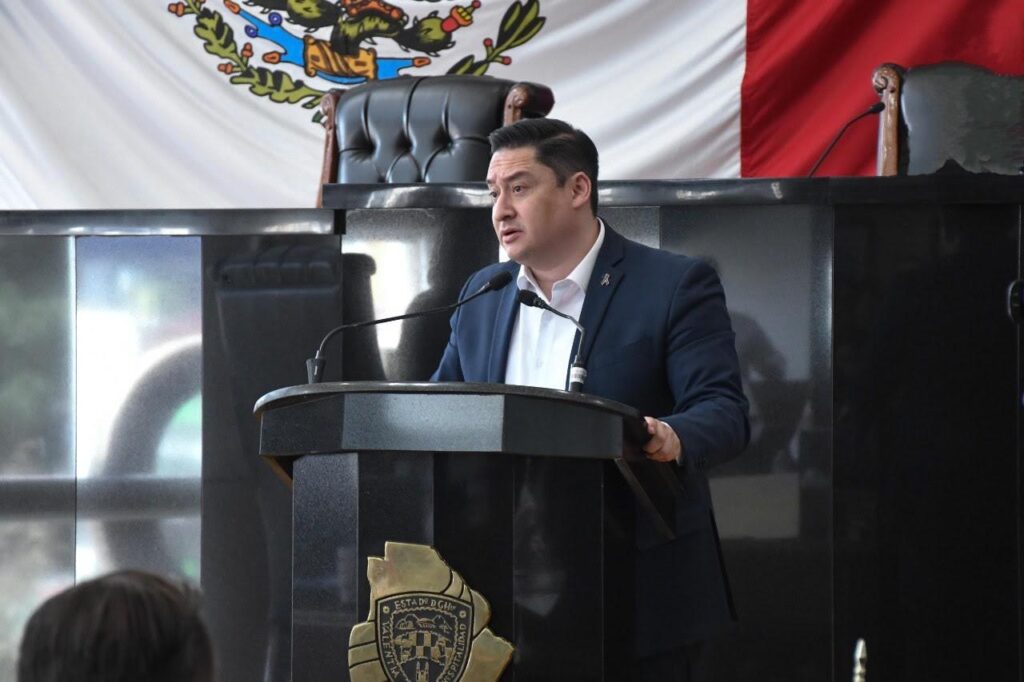 Aprueba Congreso reforma para hacer más accesibles las escuelas