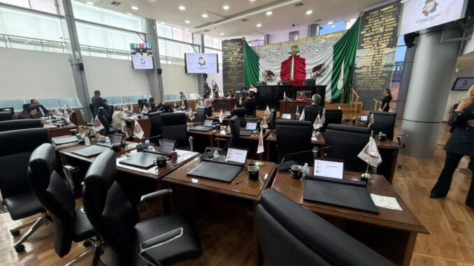 PAN abandona sesión para evitar debate sobre Maru Campos y presunta operación irregular en Chihuahua