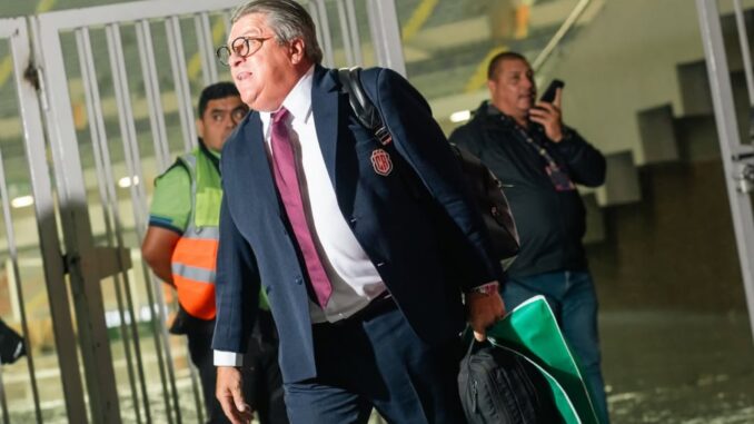 Miguel Herrera es el nuevo entrenador del Atlante