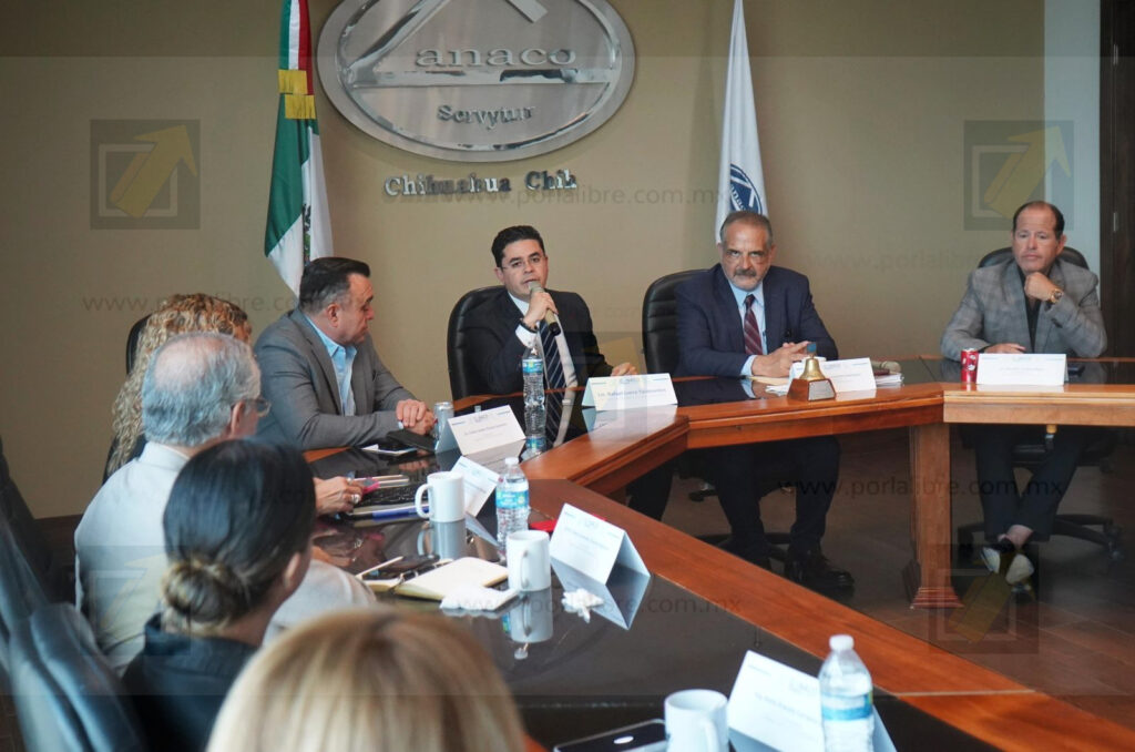 Se reúne Rafa Loera con Consejo Directivo de CANACO Chihuahua