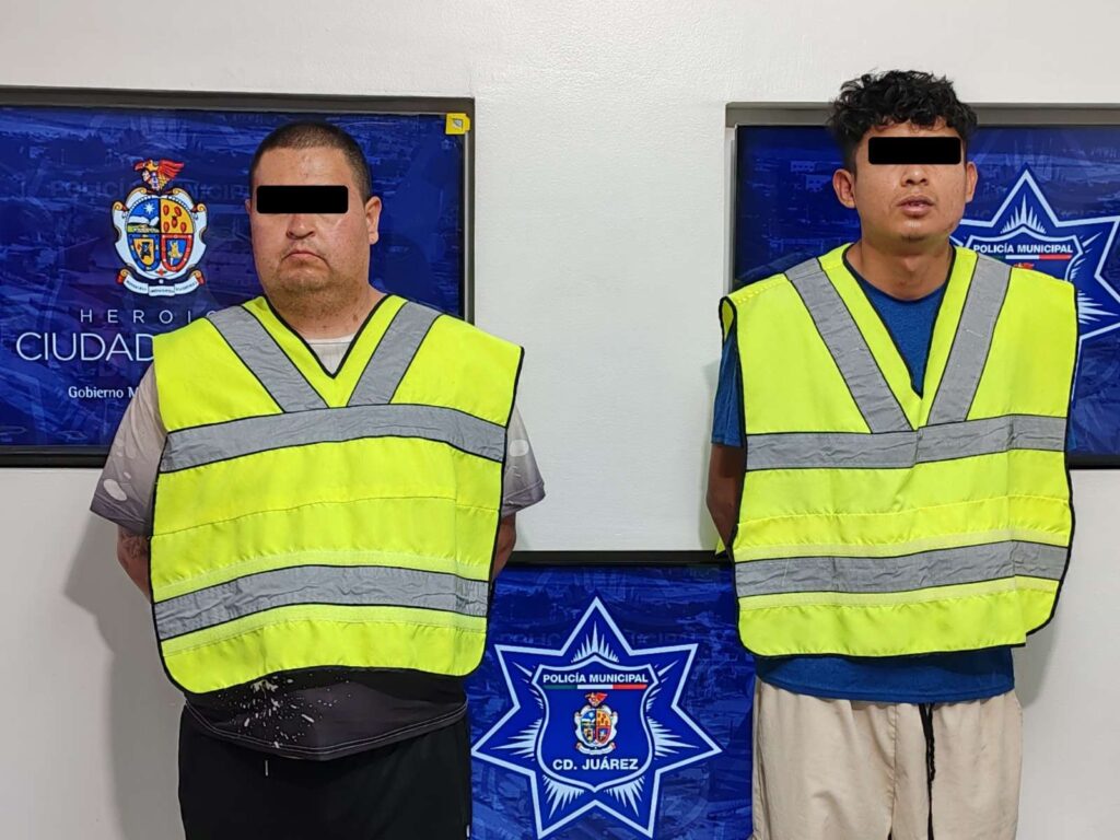 Detienen a dos con una arma de fuego