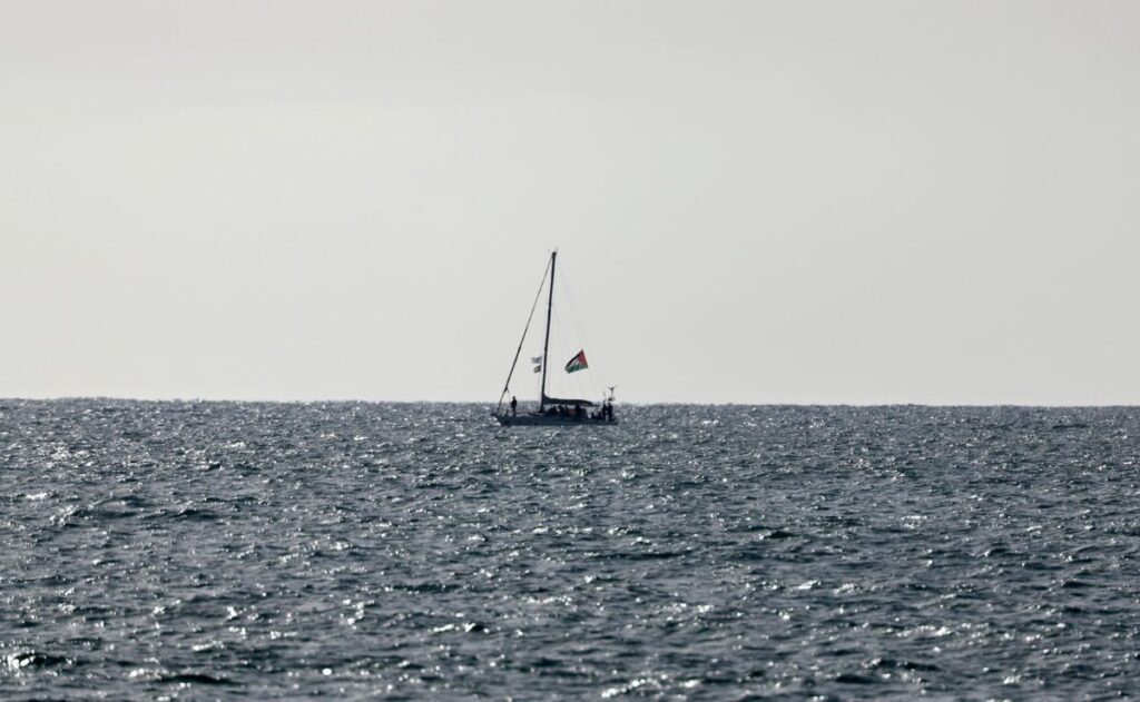 México repatria a connacional detenida por Israel que viajaba en Flotilla Global Sumud