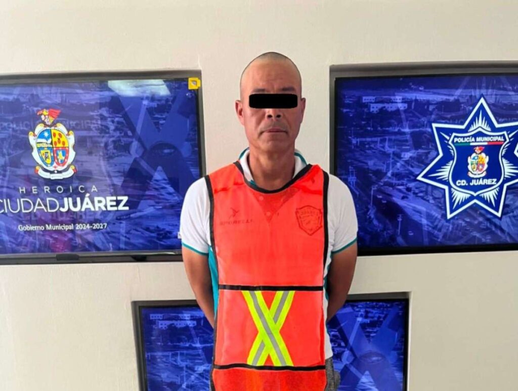 Arrestan a sujeto en flagrancia con vehículo robado