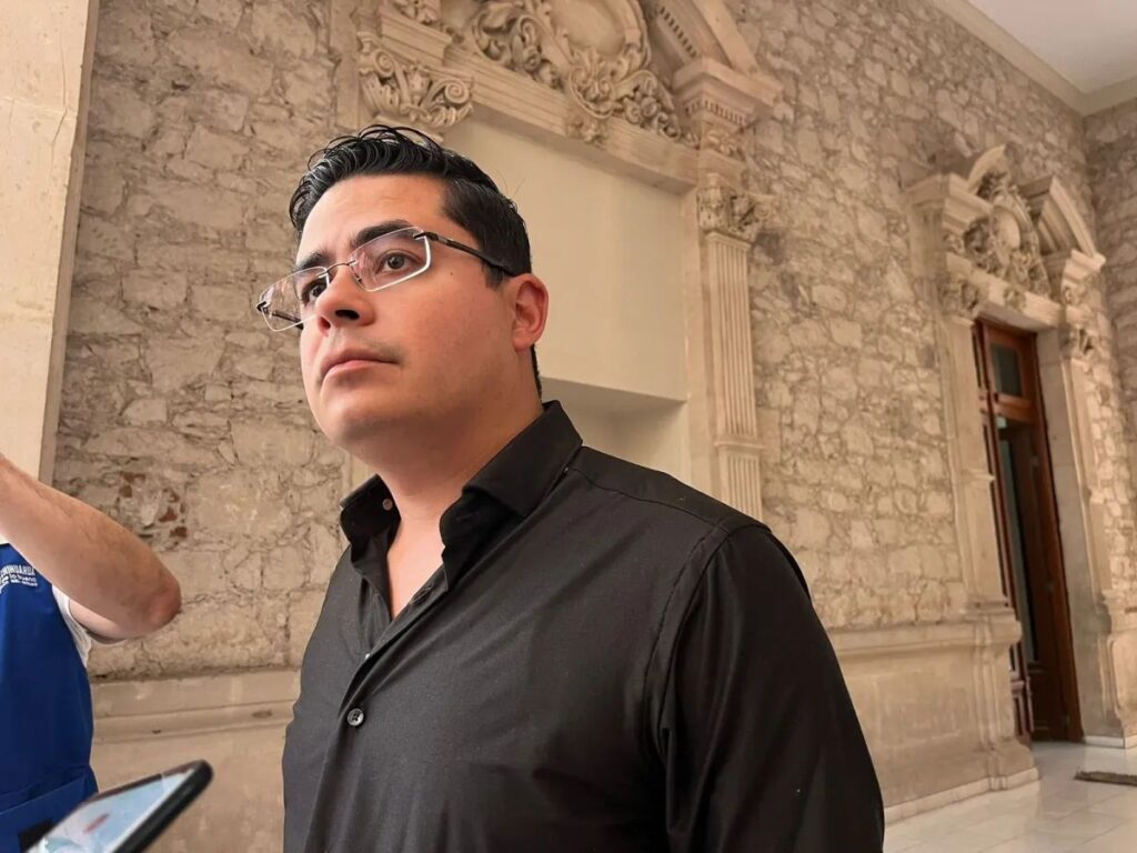 De ese tamaño es el miedo, Morena deja ver su pudrición: Rafa Loera