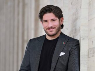 Tenor Mario Rojas celebra su décimo aniversario artístico en Bellas Artes