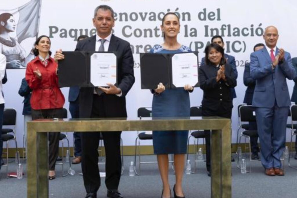 Sheinbaum y sector empresarial renuevan el PACIC: Canasta básica se mantiene en 910 pesos