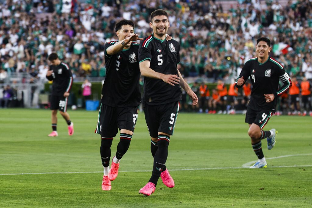 México vence a Australia en el penúltimo partido de preparación previo al Mundial