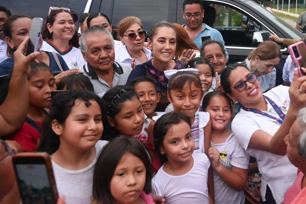 “Se gobierna escuchando al pueblo”: Sheinbaum inaugura obras para prevenir inundaciones en 5 comunidades de Veracruz