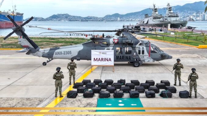 Marina halla 1.3 toneladas de cocaína en costas de Guerrero