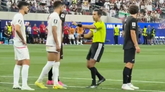 Así fue el debut de los árbitros mexicanos César Ramos, Alberto Morín y Marco Bisguerra en el Mundial 2026?