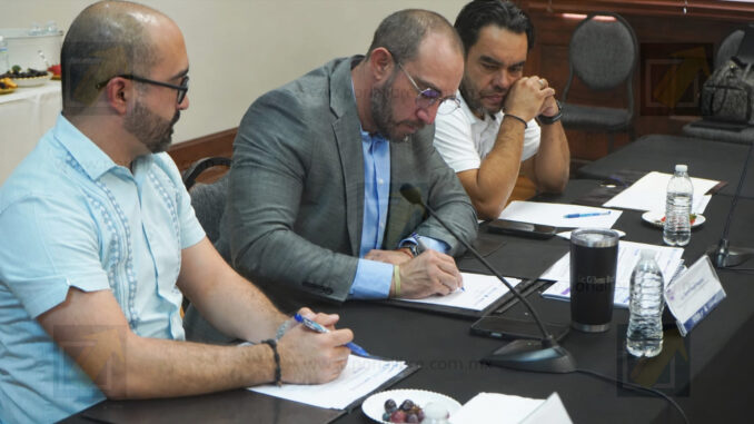 Instala Secretaría de Salud el Comité Estatal de Partería