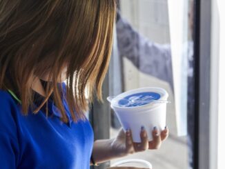 Llega comedor móvil de NutriChihuahua a Escuela Maestros Mexicanos