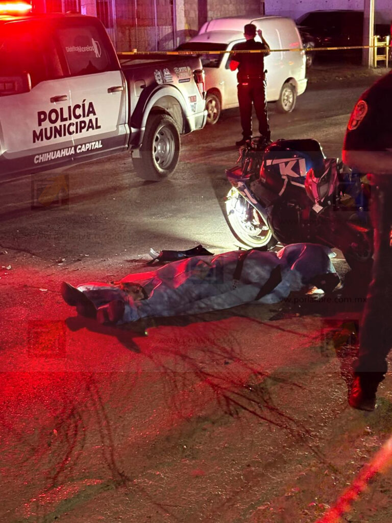 Muere motociclista tras choque en Lombardo Toledano; automovilista da vuelta en «U»
