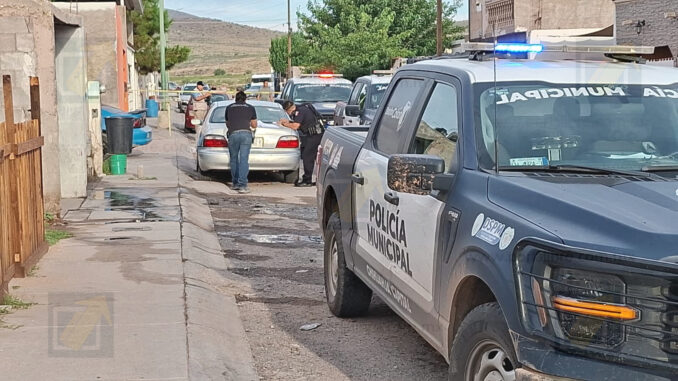 Ejecutan a joven en  vivienda de Riberas de Sacramento; agresores huyeron en vehículo gris
